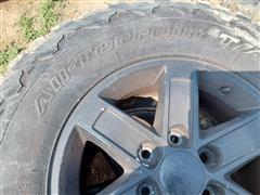 items/499ee8b0d6da4193a041d3ad1b96799d/bfgoodrich26570r17gmcrims_ae38831de8304343a52f25c90ea66eed.jpg