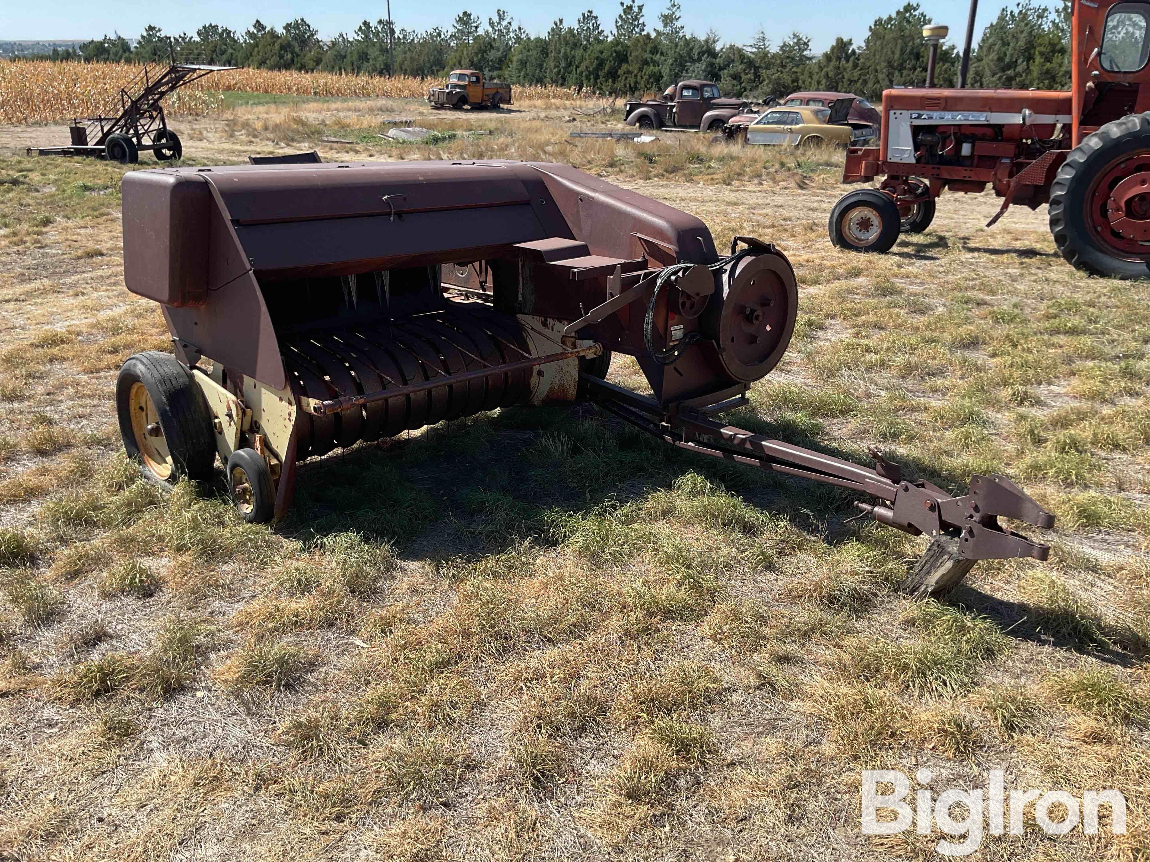 New Holland S-69 Small Square Baler 