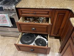 Kitchen Cabinets Pull Outs 1.jpg