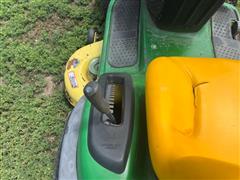 items/49e459b1e520ee11a81c000d3a61103f/2007johndeerela140ridinglawnmower-2_497d479e48924f0c8b086ef1b966cce2.jpg