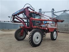 1999 Miller Nitro ST200 Self-Propelled Sprayer 