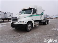 2005 Freightliner Columbia T/A Truck Tractor 