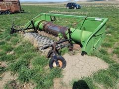 John Deere 12' Pickup Head W/Belt Feeder 