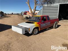 Chevrolet S10 Pulling Truck 