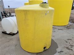 850-Gallon Vertical Poly Bulk Tank 