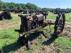 International F-12 2WD Tractor 