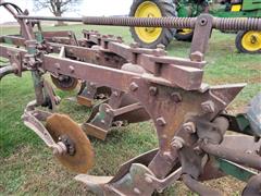 items/4b35f7704e7fee11a81c6045bd4a636e/johndeere3bottomplow-33_5bae6cb2dd8941199d4d2fbf6e1977c0.jpg