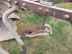 items/4b35f7704e7fee11a81c6045bd4a636e/johndeere3bottomplow-33_9eee921c4720409dafd05c0d6939bd49.jpg