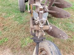 items/4b35f7704e7fee11a81c6045bd4a636e/johndeere3bottomplow-33_a798ec4388bb47529785760a46e4ac9e.jpg