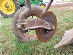 items/4b35f7704e7fee11a81c6045bd4a636e/johndeere3bottomplow-33_d3f9c50f0dee422eb12e3ef195855fb2.jpg