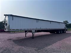 2015 Wilson DWBT-600 Tri/A Live Bottom Belt Trailer 