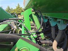 items/4b8e76c1c361ef11a4e6000d3a62e002/johndeere4553sectionfoldinggraindrill_16712b3107d24812ad7206000052ff9a.jpg