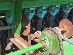 items/4b8e76c1c361ef11a4e6000d3a62e002/johndeere4553sectionfoldinggraindrill_5b7a269070b549f891e9c48b552aa60f.jpg