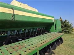 items/4b8e76c1c361ef11a4e6000d3a62e002/johndeere4553sectionfoldinggraindrill_60303801f02948e1a5bdbc57e7534d06.jpg