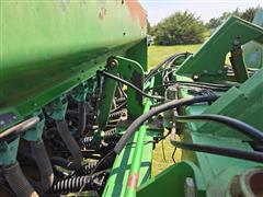 items/4b8e76c1c361ef11a4e6000d3a62e002/johndeere4553sectionfoldinggraindrill_a5ba42fa7d86475aab70c07299e5069a.jpg