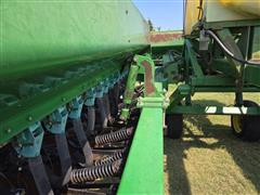 items/4b8e76c1c361ef11a4e6000d3a62e002/johndeere4553sectionfoldinggraindrill_ee3db28f81f740fa8f50dad99a1f73a6.jpg