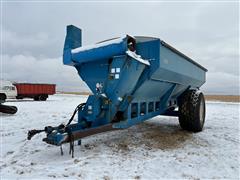 Kinze 840 Grain Cart 