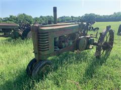 John Deere 2WD Tractor 