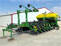 2014 John Deere 1770NT CCS 16R30" Planter 