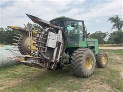 1991 John Deere 5830 Forage Harvester W/Head 