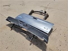 Ford F250 Tailgate Bumper And Hitch 