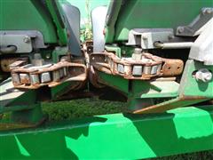 items/4c63a6a77027ee11a81c000d3ad3f876/2011johndeere612cstalkmasterchoppingcornhead_b0a75c3d02e34924bbd7a4943067a5ee.jpg