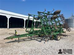 John Deere 980 28' Field Cultivator 