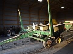 John Deere 7000 4 Row Planter 