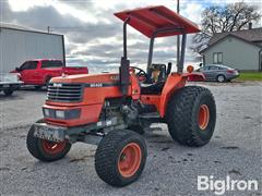 1996 Kubota M5400 Utility Special Compact Utility Tractor 