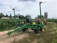 John Deere MaxEmerge 2 7200 Planter 