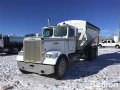 1985 Freightliner FLC120 T/A Tender Truck 