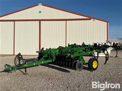 John Deere 714 11-Shank Disk Ripper 