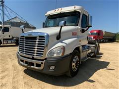 2013 Freightliner Cascadia 125 T/A Truck Tractor 