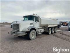 2015 Mack GU814 Tri/A Water Truck 