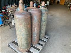 100lb Propane Tanks 