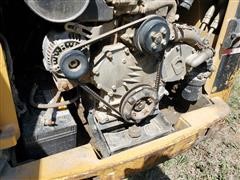 items/4d4ef52ba8b9ec11bea100155d42e7c0/caterpillar262bskidsteer-2_11a306ef161143029e28ca99f132ef29.jpg