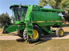 1994 John Deere 9400 2WD Combine 