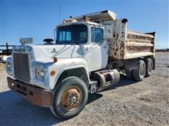 1988 Mack R688ST T/A Dump Truck 