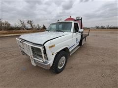 1986 Ford F250 4x4 Flatbed Truck 