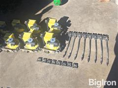 John Deere Mini Hoppers W/Row Clutches 