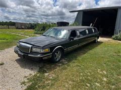 1996 Lincoln Town Car Limo 