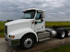 2001 International 9200i T/A Day Cab Truck Tractor 