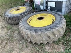 John Deere Dual Set 