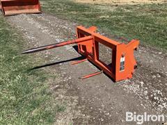 Kubota M1058A Quick Attach Bale Spear 