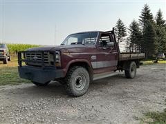 1982 Ford F350 4x4 Flatbed Truck 