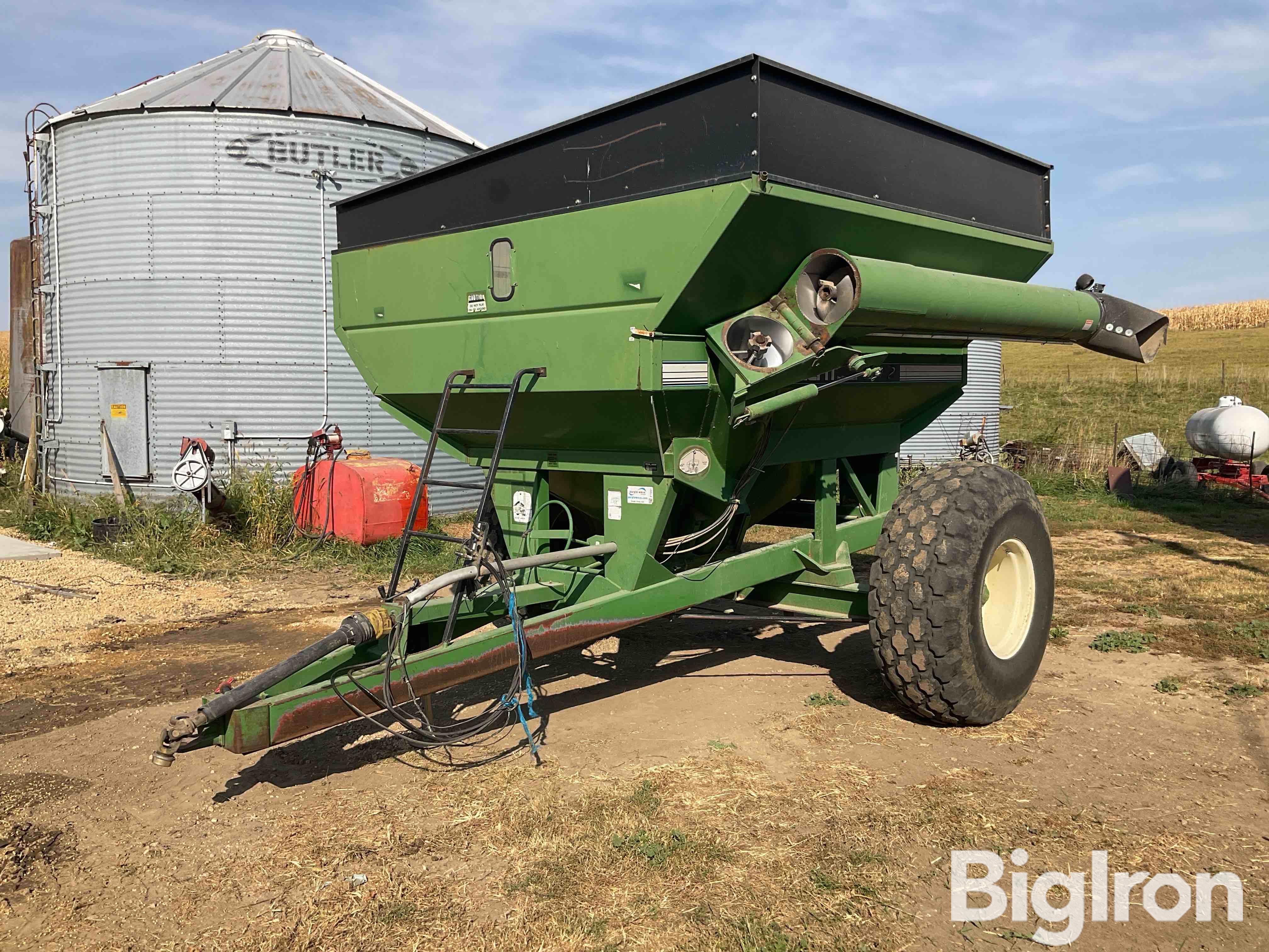 Brent /Unverferth GC572 Grain Cart 