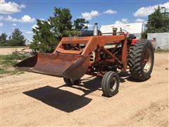 1959 Farmall 560 2WD Tractor W/Loader 