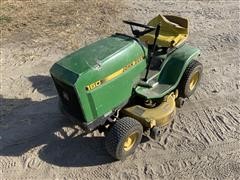 John Deere 160 Riding Mower 