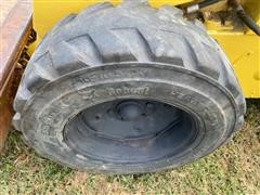 items/4ea7897c8621ed1197b00003fff9401b/newhollandl35skidsteer-3_a95863d2cbcb4348a6b96372f4bf9e11.jpg