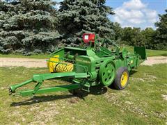 John Deere 24T Small Square Baler 